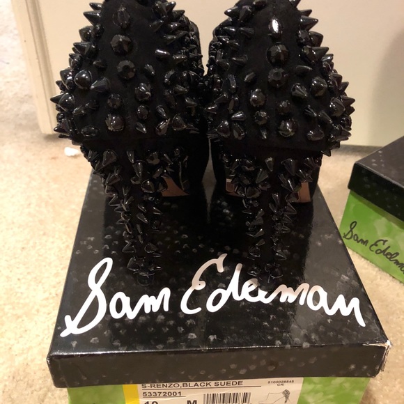 Pre loved black booties - Picture 4 of 6